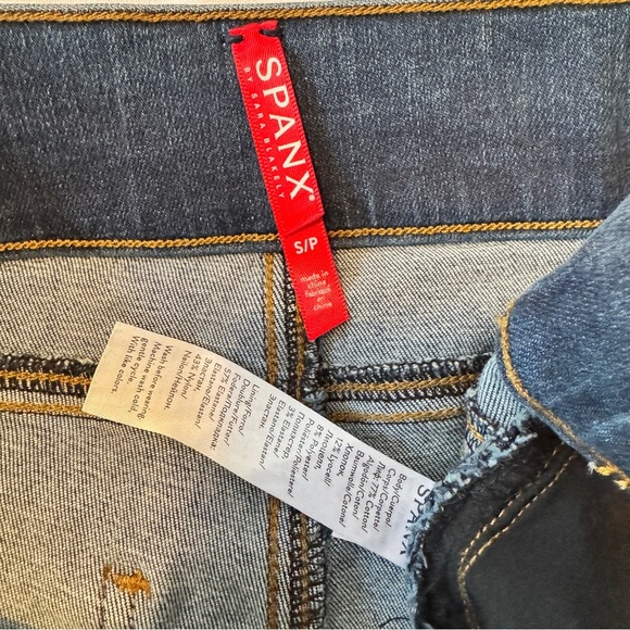 Spanx Small Skinny Jeans ~ Pull On Slimming Stretch Distressed - Picture 8 of 8